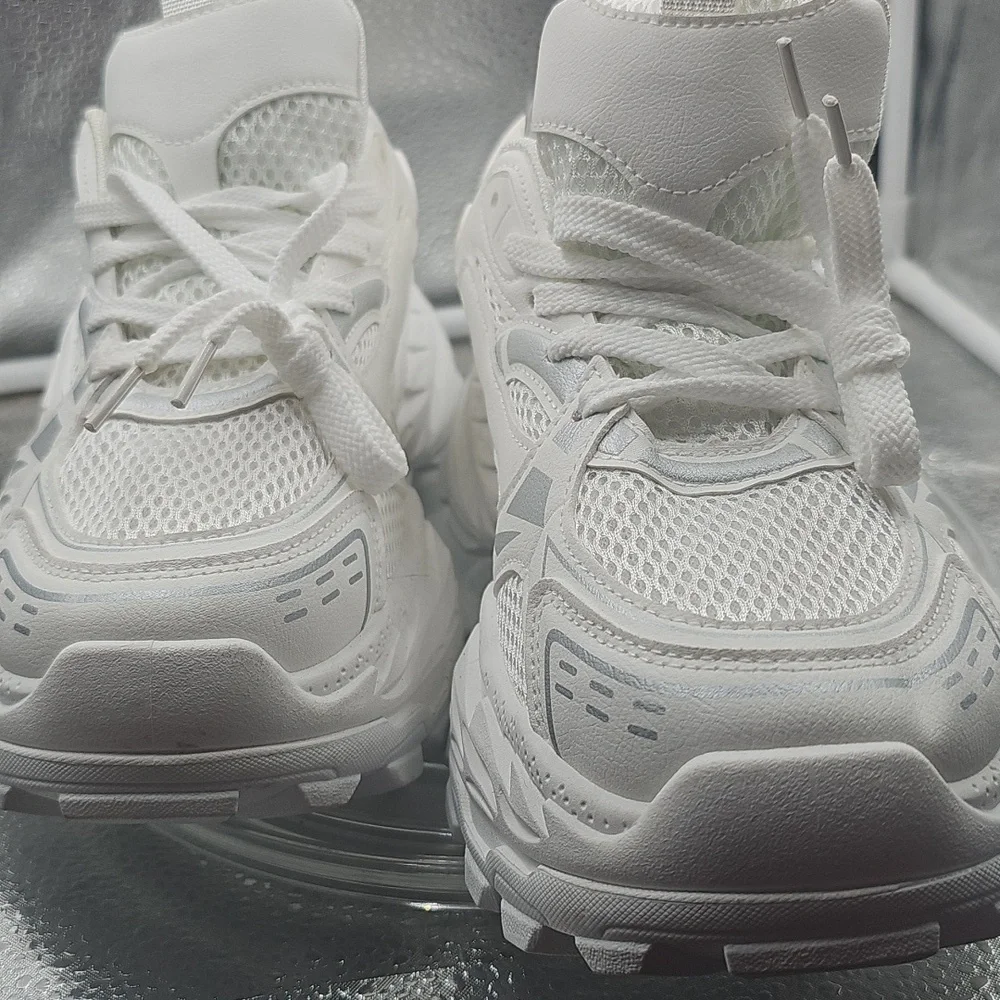 A Women Non Brand White Sneaker Tennis Athletic Shoes 10.5